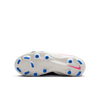Zapato de futbol Nike Phantom 6 Low Academy Azul-Blanco FG Niño