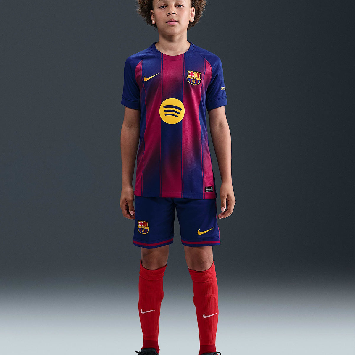 Camiseta Nike Barcelona local 25/26 Niño– 100% Fútbol
