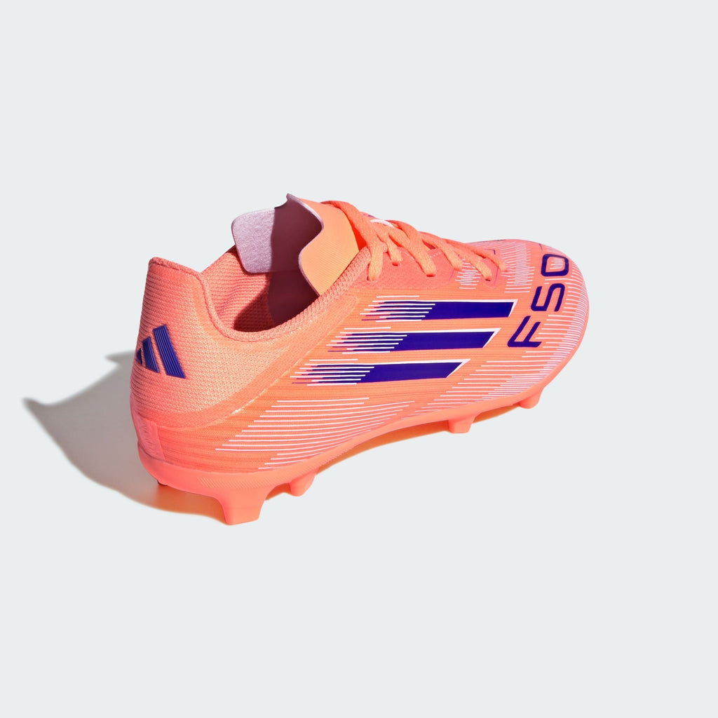 嵐 FC 50～55 Zapatos de fútbol F50 Club pasto sintético - Morado adidas