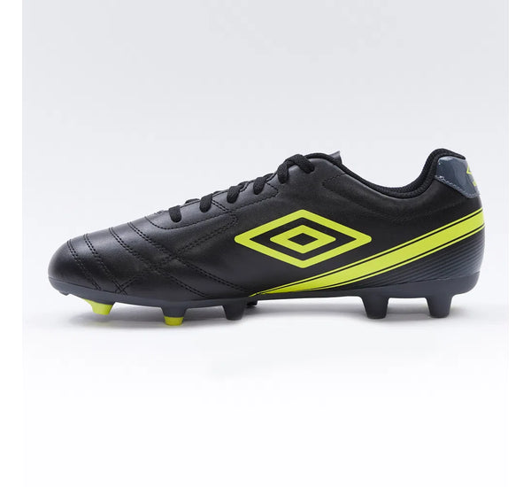 Zapatos de futbol sales under armour amarillos valencia